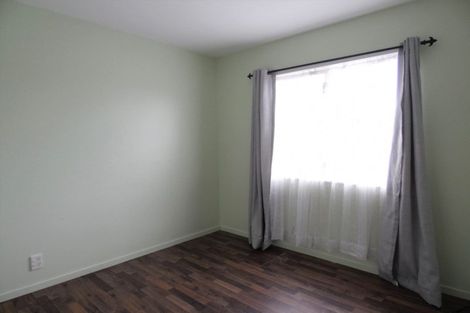 Photo of property in 4 Carillon Place, Massey, Auckland, 0614