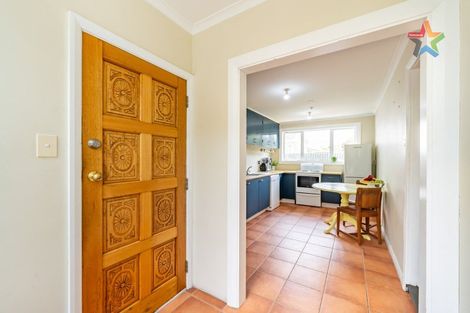 Photo of property in 8 Golf Road, Manor Park, Lower Hutt, 5019