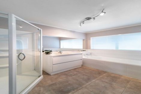 Photo of property in 1/32 Headcorn Place, Botany Downs, Auckland, 2010