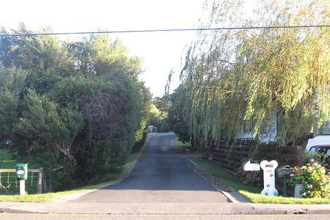 Photo of property in 140 Raumati Road, Raumati Beach, Paraparaumu, 5032