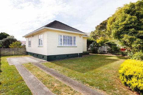 Photo of property in 13 Webb Street, Terrace End, Palmerston North, 4410