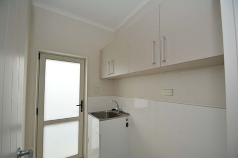 Photo of property in 130 Jeffs Road, Flat Bush, Auckland, 2016