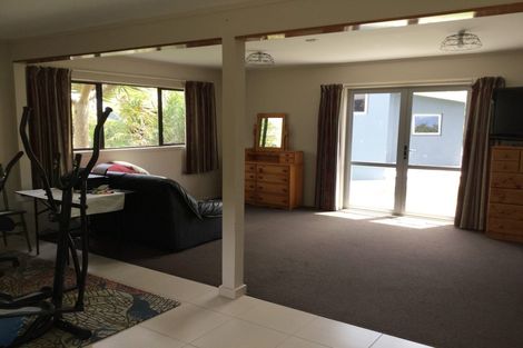 Photo of property in 145 Razorback Road, Bombay, Pokeno, 2472