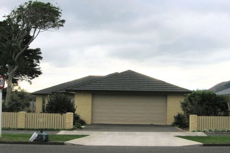 Photo of property in 47 Kapanui Road, Waikanae, 5036