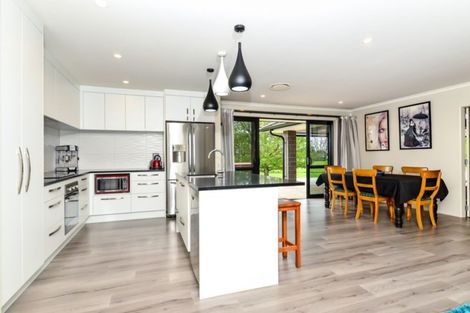 Photo of property in 18 Smith Road, Horsham Downs, Hamilton, 3281