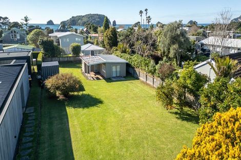 Photo of property in 21 Dawn Avenue, Hahei, Whitianga, 3591