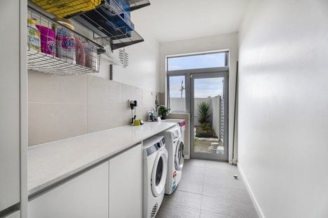 Photo of property in 219 East Coast Road, Campbells Bay, Auckland, 0620