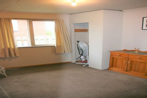 Photo of property in 11 Westland Street, Green Island, Dunedin, 9018