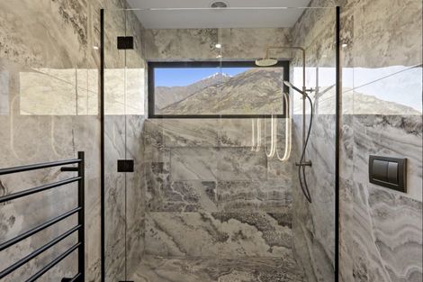 Photo of property in Kawarau Heights, 76 Kawarau Heights Boulevard, Lake Hayes, Queenstown, 9304