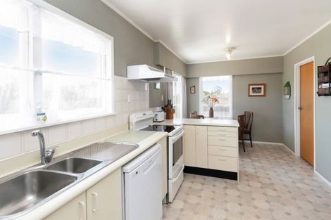 Photo of property in 22 Haseler Crescent, Howick, Auckland, 2014