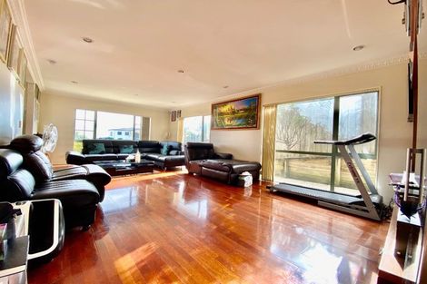 Photo of property in 7 Sesame Grove, Goodwood Heights, Auckland, 2105