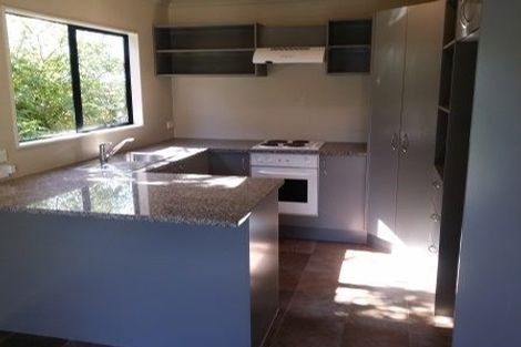 Photo of property in 14 Chablis Place, Henderson, Auckland, 0612