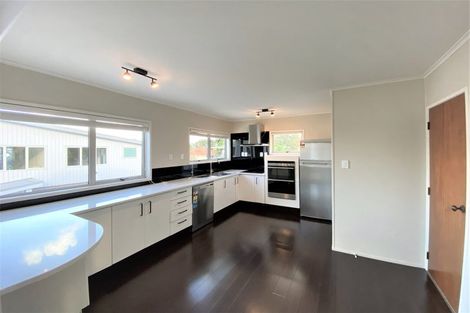 Photo of property in 32a Tirimoana Road, Te Atatu South, Auckland, 0602