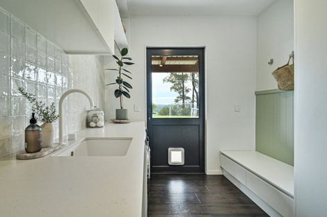 Photo of property in 266 Moteo Pa Road, Puketapu, Napier, 4183