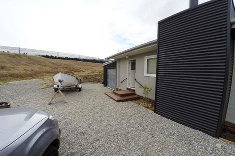 Photo of property in 19 Missy Crescent, Mount Pisa, Cromwell, 9383