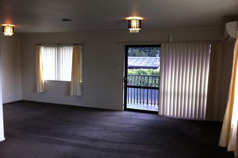 Photo of property in 61a Farquhar Road, Glendene, Auckland, 0602