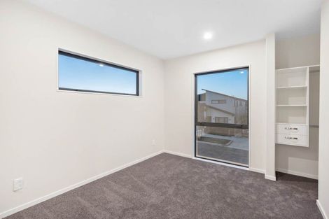 Photo of property in 18 Skua Road, Hobsonville, Auckland, 0616