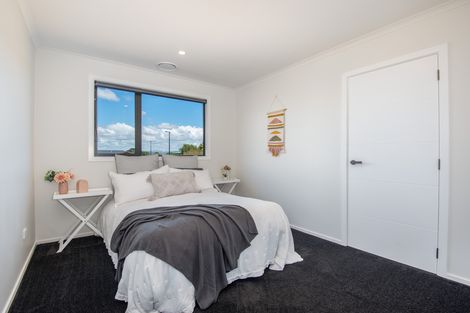 Photo of property in 42 Mcneil Street, Balclutha, 9230