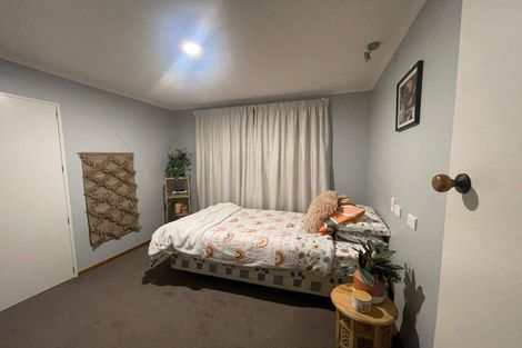 Photo of property in 13 Sandown Street, Waihola, Milton, 9073