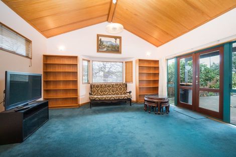 Photo of property in 3 Balcairn Place, Terrace End, Palmerston North, 4410