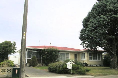 Photo of property in 27 Bristol Street, Tamatea, Napier, 4112