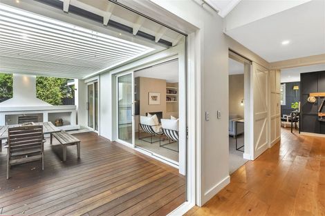 Photo of property in 17a Halton Street, Strowan, Christchurch, 8052