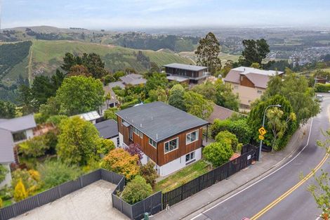 Photo of property in 212 Dyers Pass Road, Cashmere, Christchurch, 8022