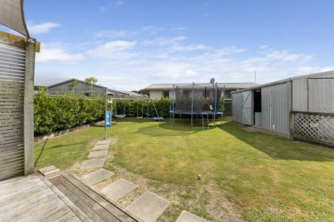 Photo of property in 19 Mcleavey Drive, Kelvin Grove, Palmerston North, 4414