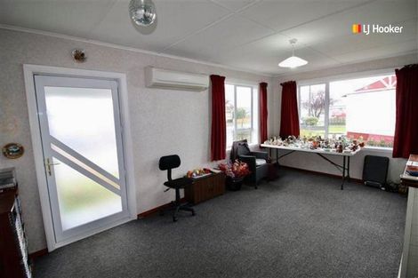 Photo of property in 1 Montrose Street, Mosgiel, 9024