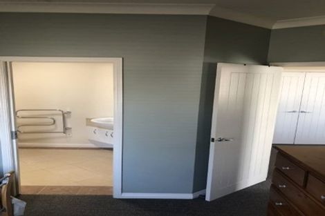 Photo of property in 2e/11 London Street, Hamilton Central, Hamilton, 3204