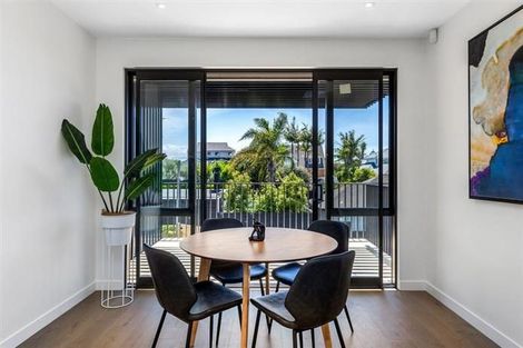 Photo of property in 4/32 Dudley Road, Mission Bay, Auckland, 1071
