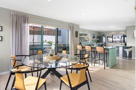 Photo of property in 26a Sunbrae Grove, Mount Maunganui, 3116