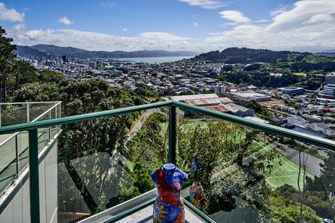 Photo of property in 2 Pearce Street, Vogeltown, Wellington, 6021