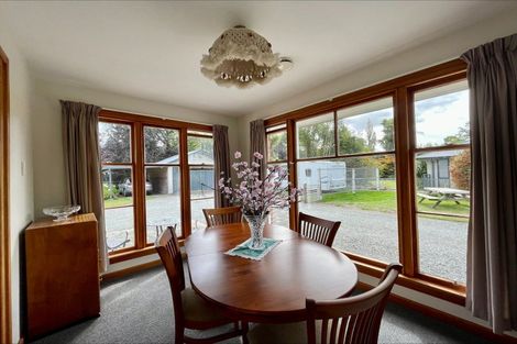 Photo of property in 63 Main North Road, Geraldine, 7930