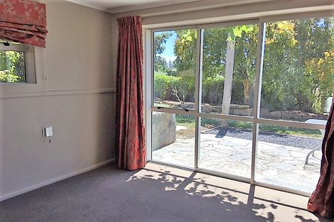Photo of property in 10 Wye Street, Oamaru, 9400