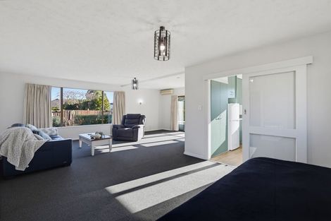Photo of property in Birchdale Courts, 11/69a Yaldhurst Road, Sockburn, Christchurch, 8042