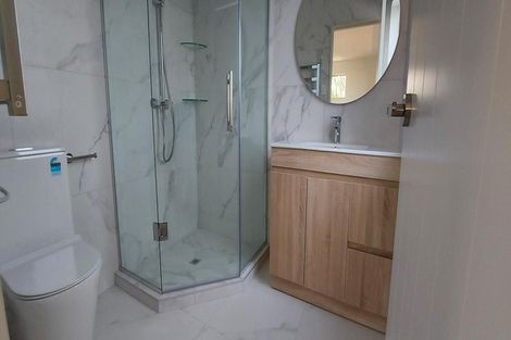 Photo of property in 29d Mackenzie Street, Te Atatu South, Auckland, 0610