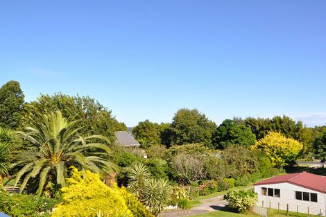 Photo of property in 122 Athenree Road, Athenree, Katikati, 3177