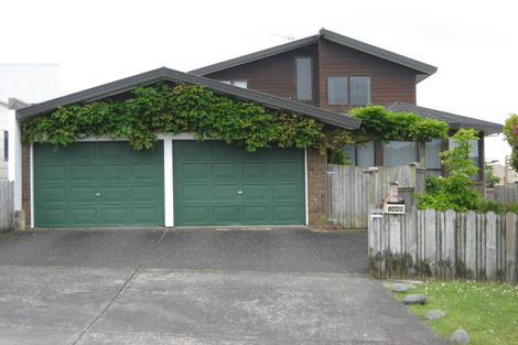 Photo of property in 1448 Whangaparaoa Road, Army Bay, Whangaparaoa, 0930