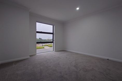 Photo of property in 66 Michael Bosher Way, Flat Bush, Auckland, 2019