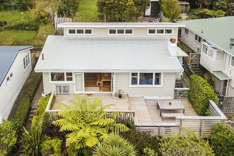 Photo of property in 25 Spencer Street, Crofton Downs, Wellington, 6035