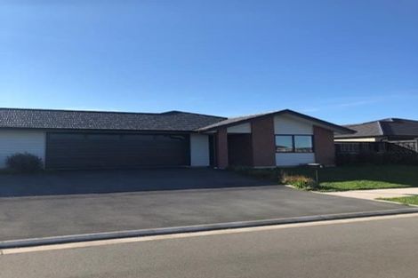 Photo of property in 4 Hartford Crescent, Rolleston, 7615