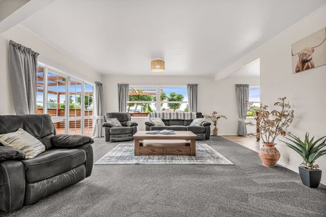 Photo of property in 5 Porikapa Road, Owhata, Rotorua, 3010