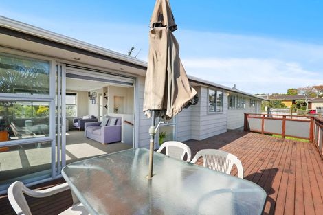 Photo of property in 18 Majesty Place, Half Moon Bay, Auckland, 2012