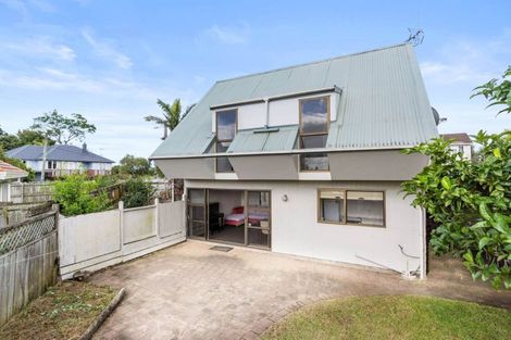 Photo of property in 1b/18 Cranbrook Place, Glendowie, Auckland, 1071