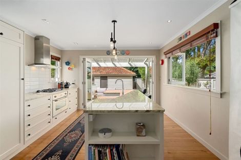 Photo of property in 156 Saint Albans Street, St Albans, Christchurch, 8014