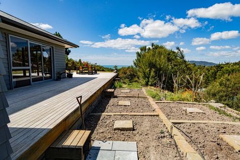 Photo of property in 108 Stratford Drive, Cable Bay, 0420