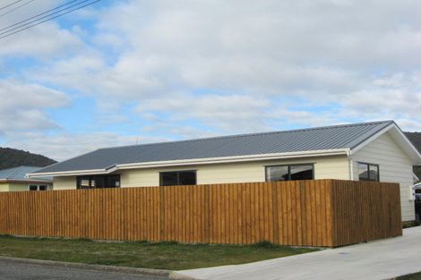 Photo of property in 11a Blake Street, Blaketown, Greymouth, 7805