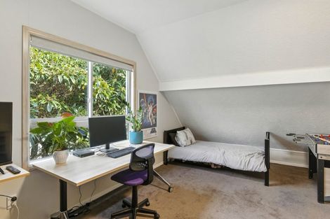 Photo of property in 98 Leinster Avenue, Raumati South, Paraparaumu, 5032