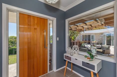 Photo of property in 28 Chester Street, Levin, 5510